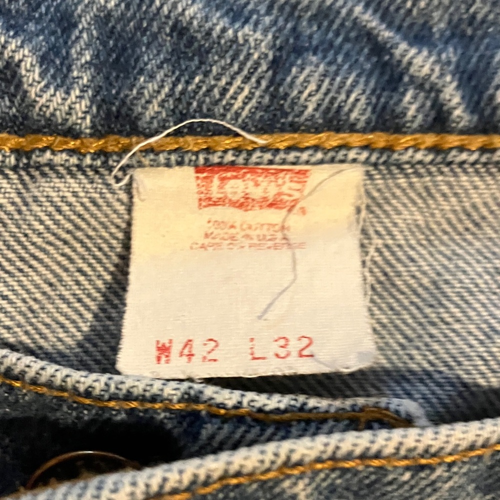 Men’s Levi's 517 Blue Jeans, 42x32 - Picture 2 of 3